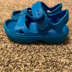 Gap double buckle sandal